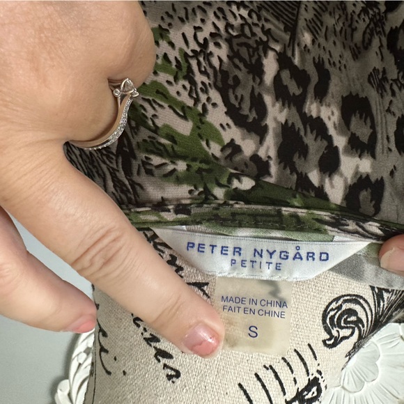 Petite Nygard blouse - SM - Picture 3 of 3